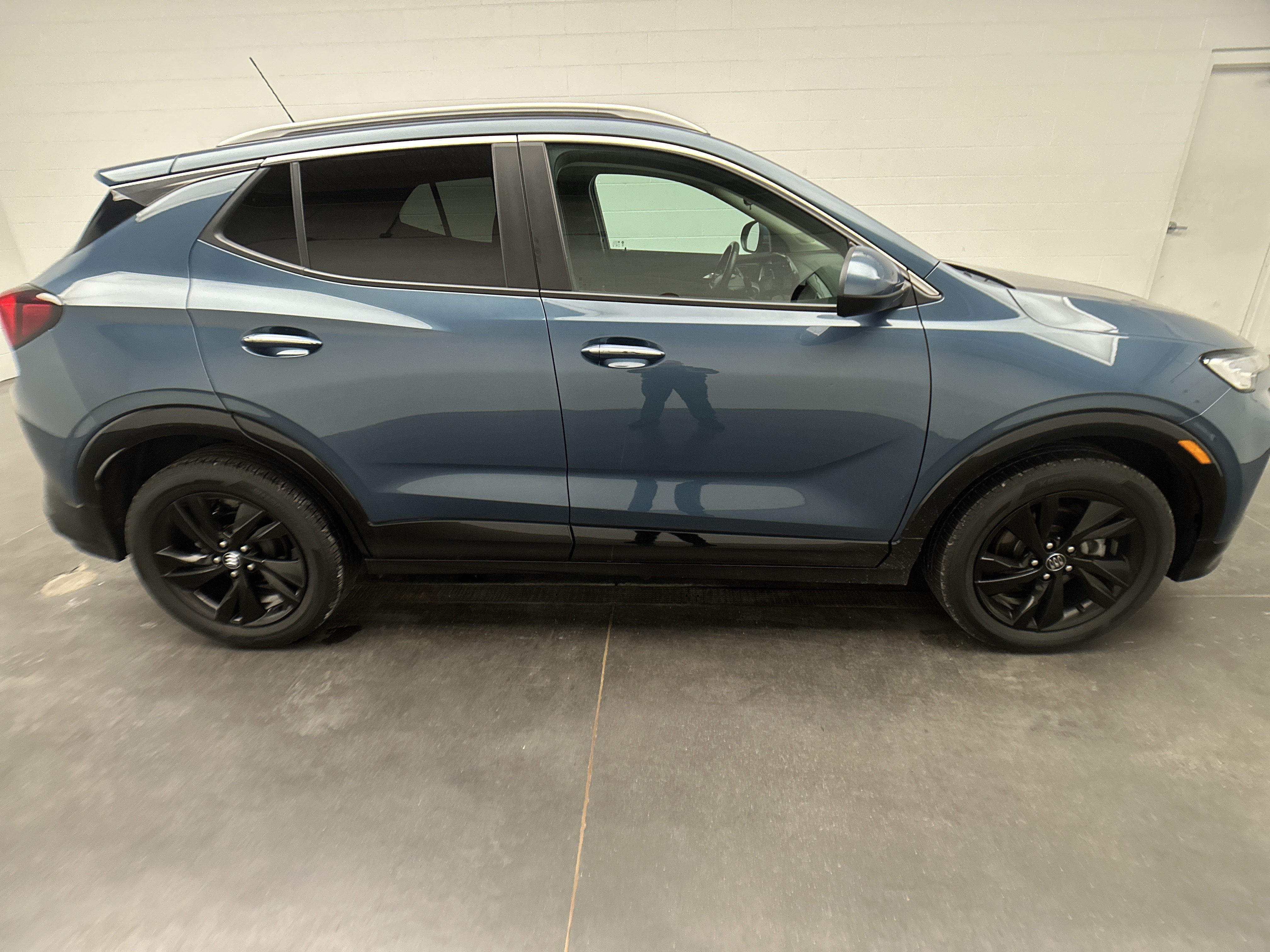 Used 2024 Buick Encore GX Sport Touring w/ Comfort Package FWD image 10