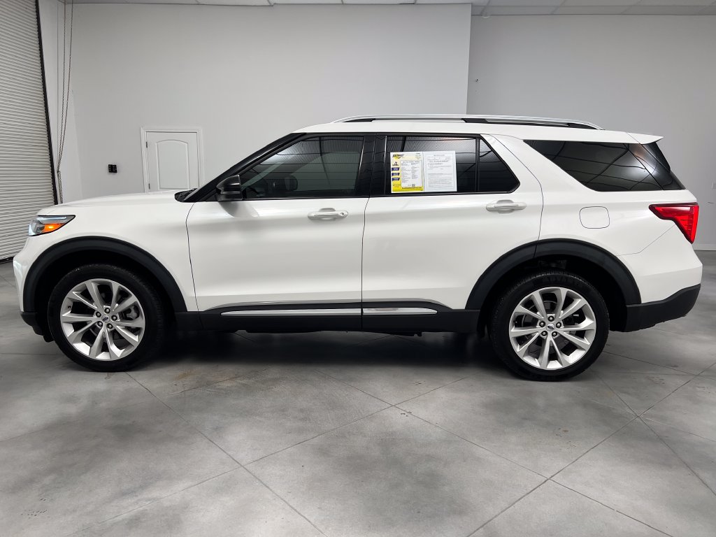 Used 2023 Ford Explorer Platinum w/ Technology Package AWD/4WD image 5