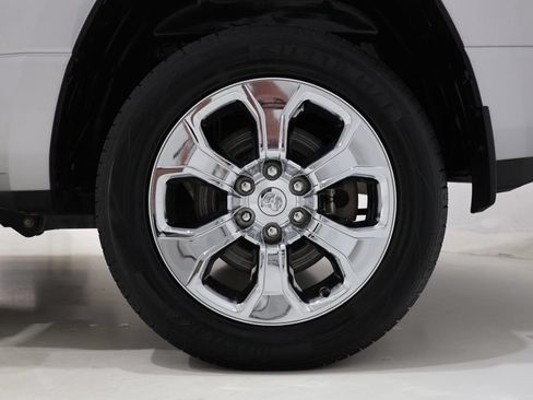 Used 2022 RAM 1500 Big Horn AWD/4WD image 11