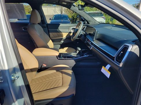 New 2026 Kia Sorento SX Prestige image 7