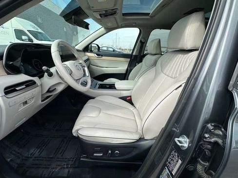 Used 2024 Hyundai Palisade Limited AWD/4WD image 25