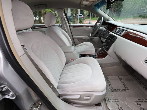 Used 2009 Buick Lucerne CX FWD image 8
