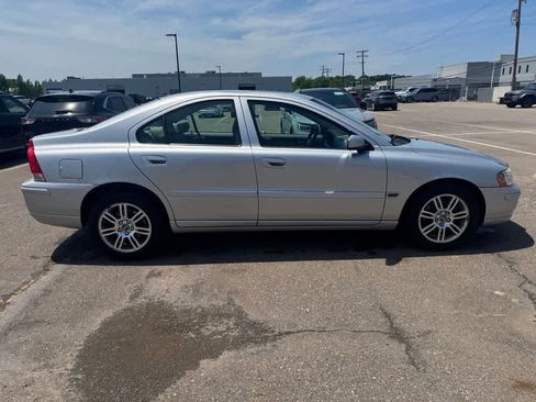 Used 2006 Volvo S60 2.5T AWD/4WD image 4