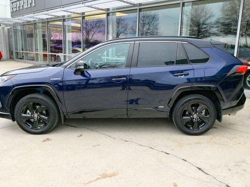 Used 2021 Toyota RAV4 XSE image 8