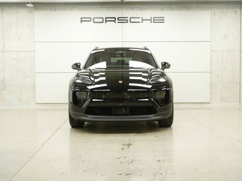 New 2026 Porsche Macan 4 Electric AWD/4WD image 10