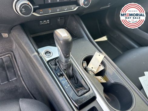Used 2020 Nissan Altima 2.5 S AWD/4WD image 16