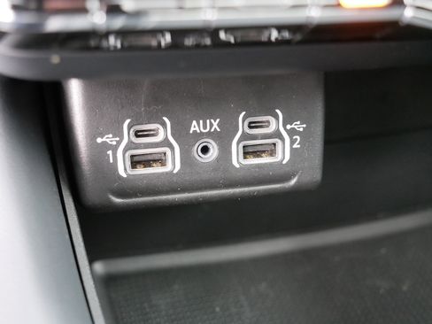 Certified 2024 Dodge Durango SXT w/ SXT Blacktop Group image 31