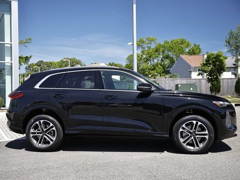 New 2026 Audi Q5 Premium AWD/4WD image 4