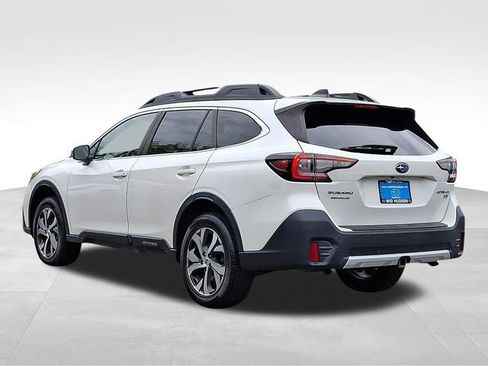 Used 2022 Subaru Outback Limited XT AWD/4WD image 4