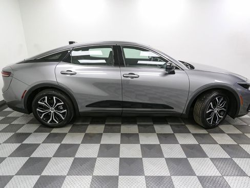 Used 2026 Toyota Crown AWD/4WD image 7