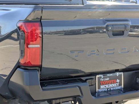 Used 2024 Toyota Tacoma SR image 9