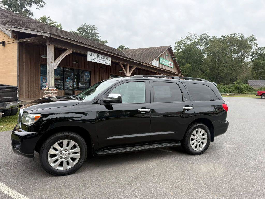 Used 2014 Toyota Sequoia Platinum RWD image 1