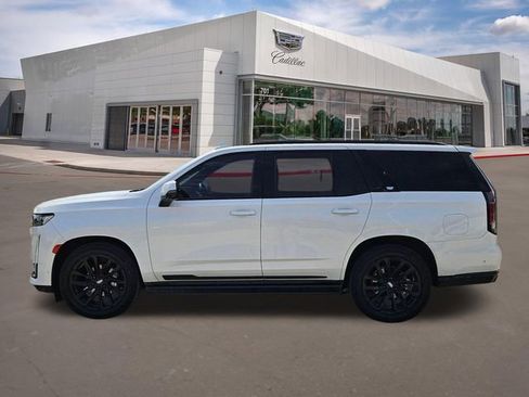 Used 2022 Cadillac Escalade Sport w/ Touring Package image 3