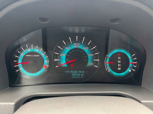 Used 2010 Ford Fusion SE image 21