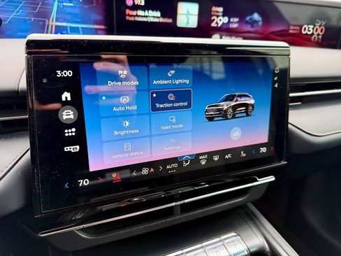 Used 2024 Lincoln Nautilus Reserve w/ Jet Appearance Package (87T) image 28