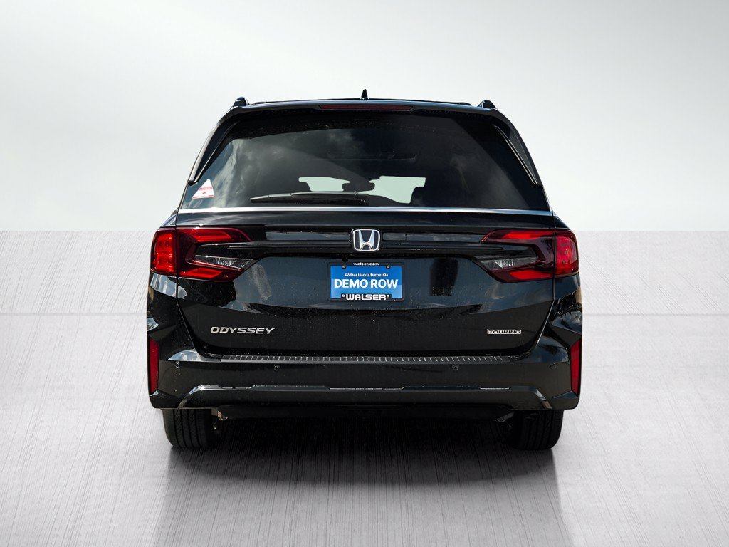 New 2027 Honda Odyssey Touring image 5