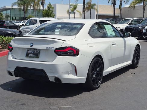 New 2026 BMW 230i Coupe w/ Premium Package RWD image 10
