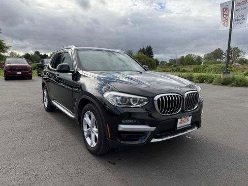 Used 2021 BMW X3 xDrive30i AWD/4WD image 2