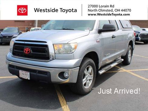 Used 2012 Toyota Tundra 4x4 Double Cab w/ SR5 Pkg image 1