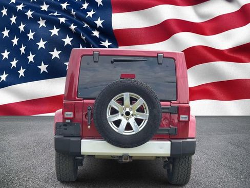 Used 2012 Jeep Wrangler Sahara w/ Connectivity Group AWD/4WD image 27