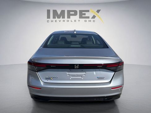 Used 2023 Honda Accord Touring image 4