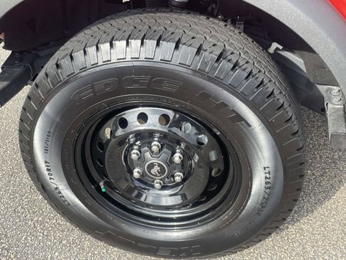 Used 2023 Ford Bronco Black Diamond image 21