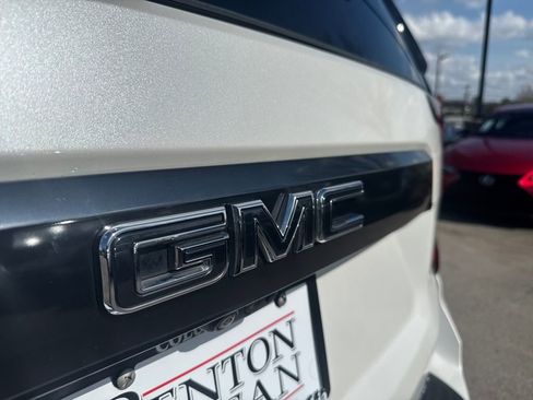Used 2023 GMC Yukon Denali Ultimate image 41