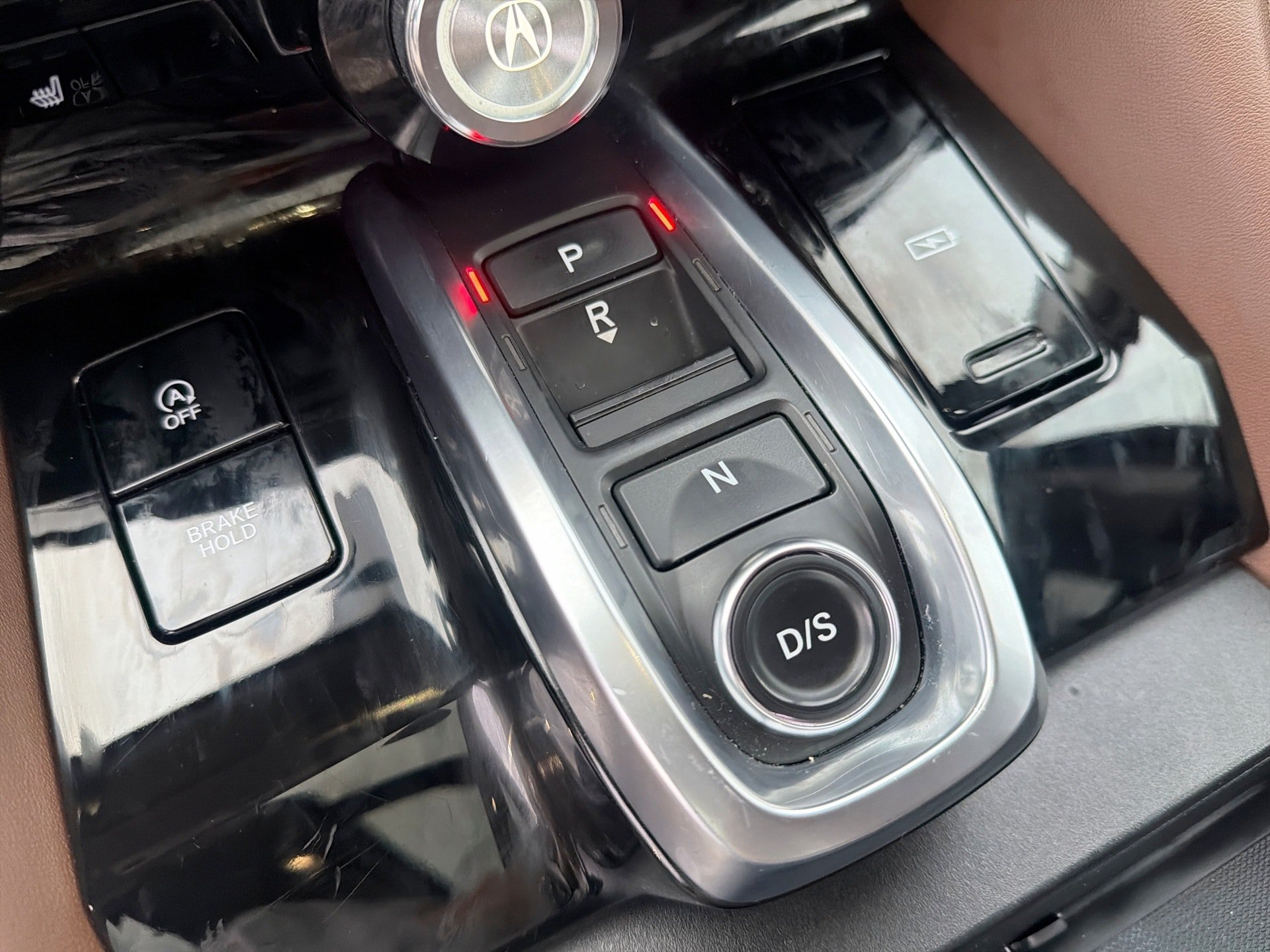Used 2025 Acura MDX w/ Technology Package FWD image 23