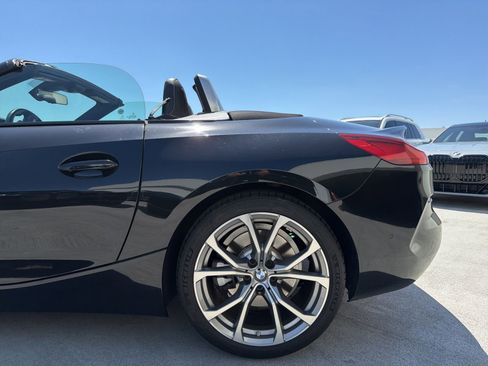 Used 2020 BMW Z4 sDrive30i w/ Convenience Package RWD image 5