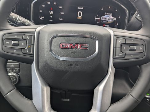 New 2026 GMC Sierra 1500 Elevation image 20