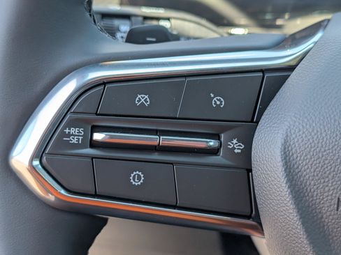 New 2026 Chevrolet Equinox LT w/ Convenience Package II FWD image 19