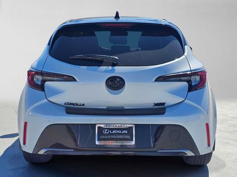 Used 2025 Toyota Corolla XSE FWD image 4