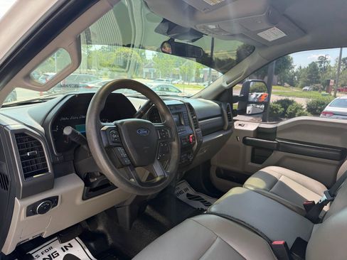 Used 2020 Ford F350 XL w/ Power Equipment Group AWD/4WD image 10