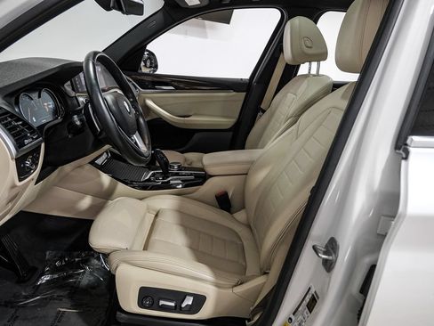 Used 2019 BMW X3 sDrive30i RWD image 4