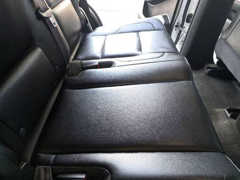 Used 2017 Chevrolet Tahoe LT image 31