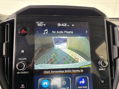 Used 2024 Subaru Crosstrek 2.0i Premium image 16