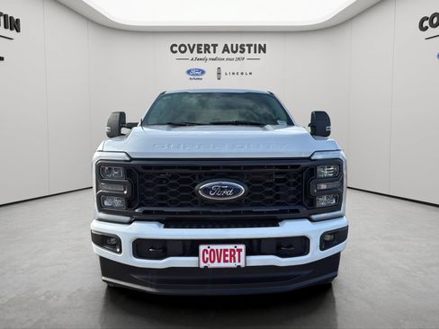 Certified 2024 Ford F250 XL w/ STX Appearance Package AWD/4WD image 7