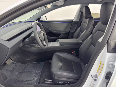 Used 2024 Tesla Model 3 Long Range image 17