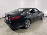 Used 2023 Nissan Altima 2.5 SV image 3