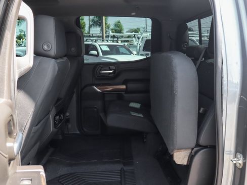 Used 2020 Chevrolet Silverado 1500 LT Trail Boss image 41