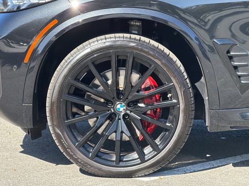 Used 2026 BMW X5 sDrive40i image 36