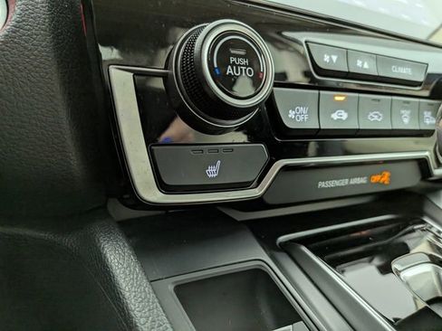 Used 2019 Honda CR-V EX image 6