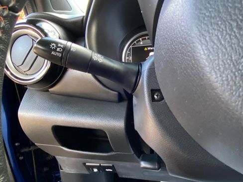 Used 2020 Nissan Kicks SR w/ SR Premium Package image 58