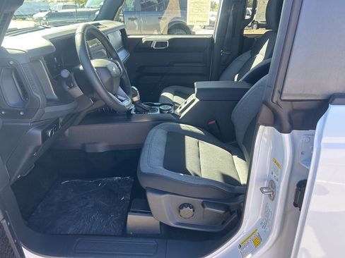 New 2025 Ford Bronco Big Bend image 10