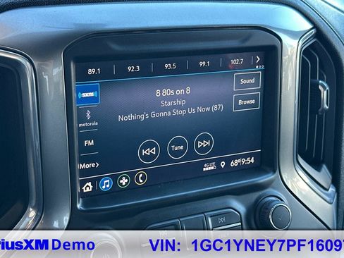 Used 2023 Chevrolet Silverado 2500 LT w/ Convenience Package image 28