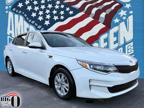 Used 2016 Kia Optima LX image 1