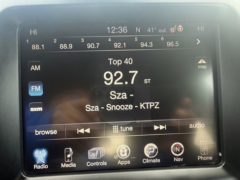 Used 2018 Jeep Cherokee Limited image 57