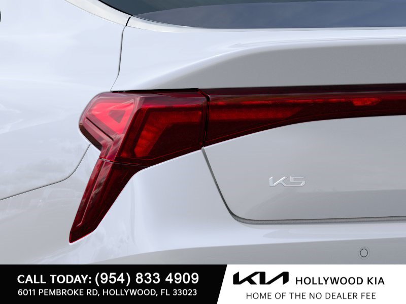 New 2027 Kia K5 LXS FWD image 11