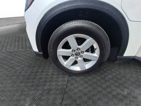 Used 2024 Honda Prologue EX image 13