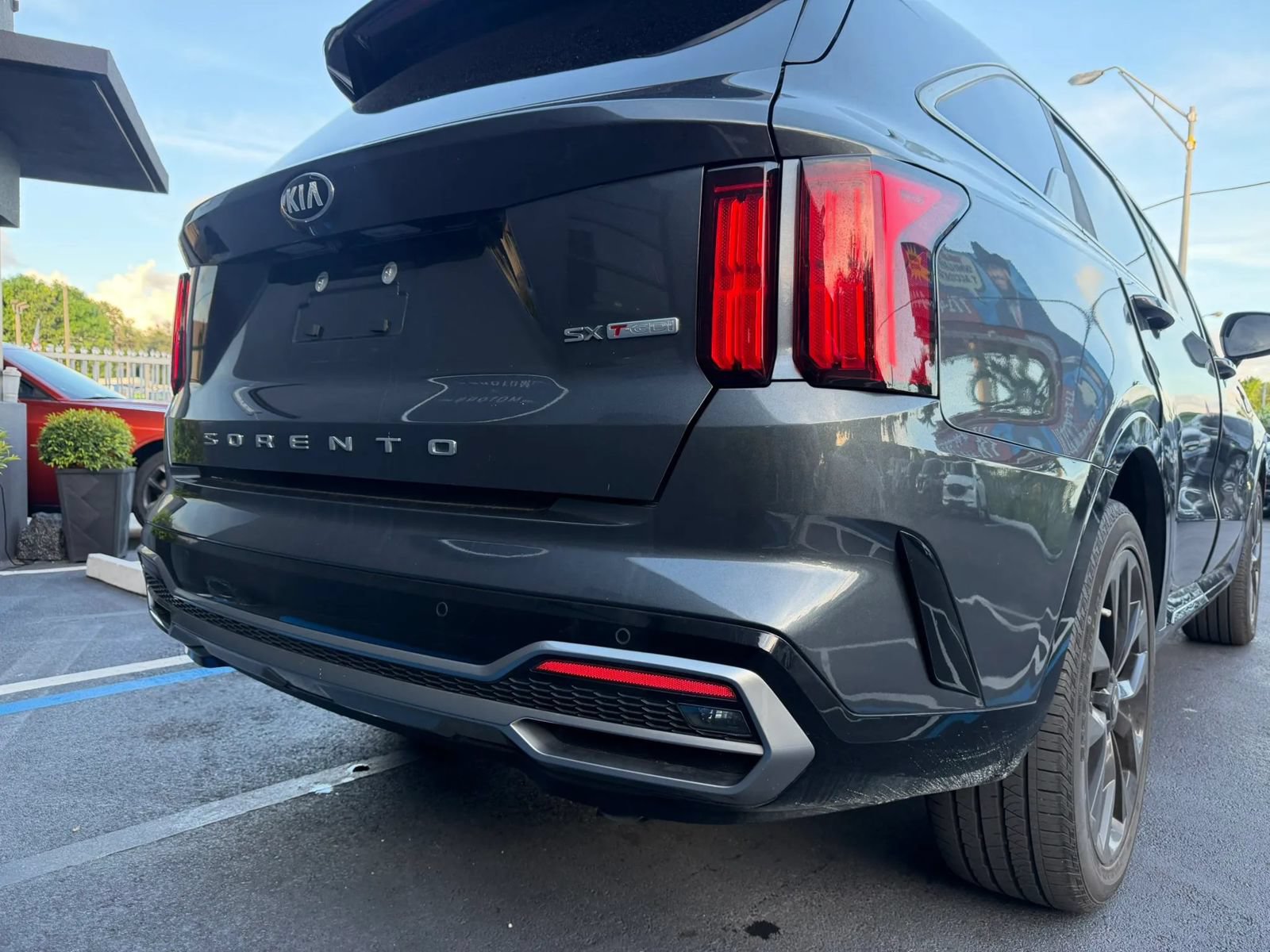 Used 2021 Kia Sorento SX FWD image 14